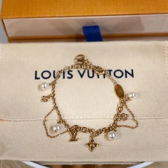 🔥 LOUIS VUITTON BLOOMING PEARLS BRACELET FULL INCLUSION PRESTINE SIZE 7” - Picture 9 of 12